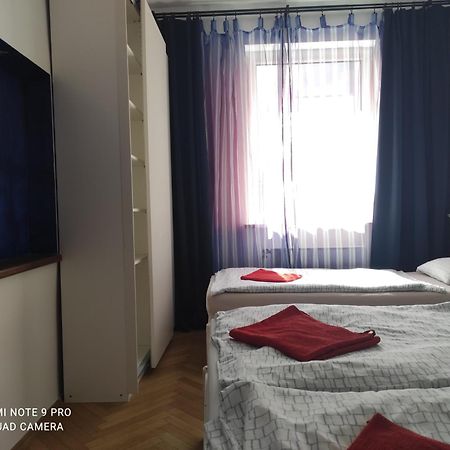 Apartment Maximilian ブラチスラヴァ エクステリア 写真