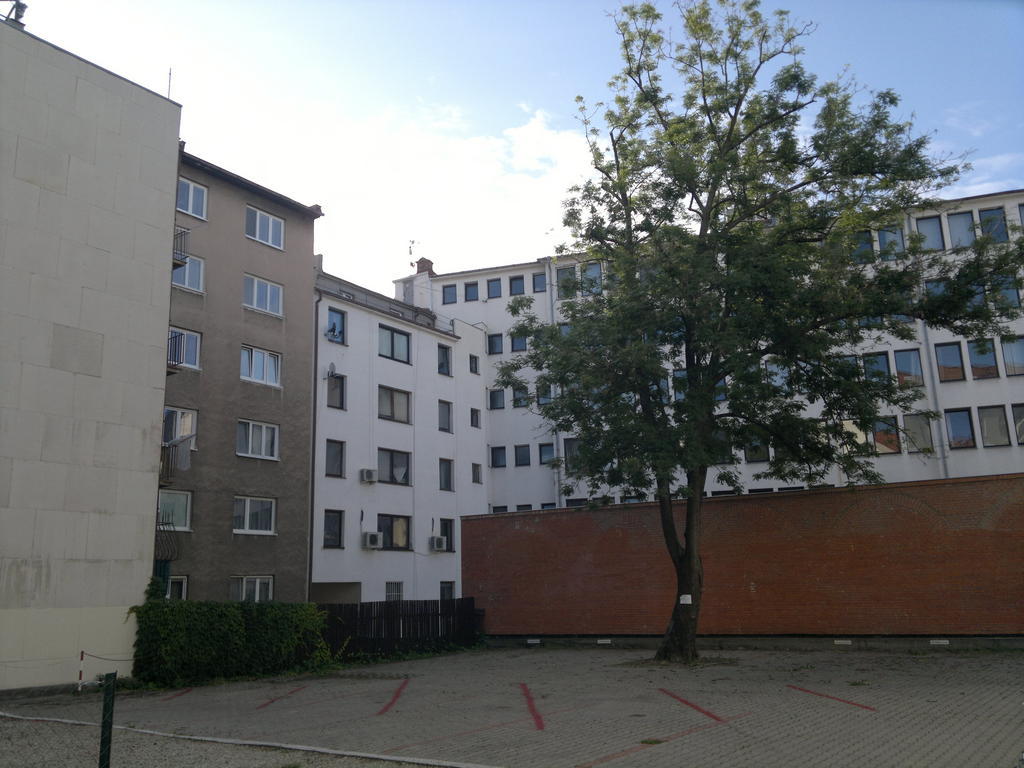 Apartment Maximilian ブラチスラヴァ エクステリア 写真