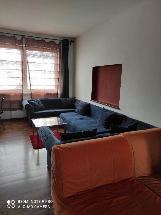 Apartment Maximilian ブラチスラヴァ エクステリア 写真