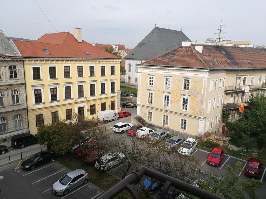 Apartment Maximilian ブラチスラヴァ エクステリア 写真